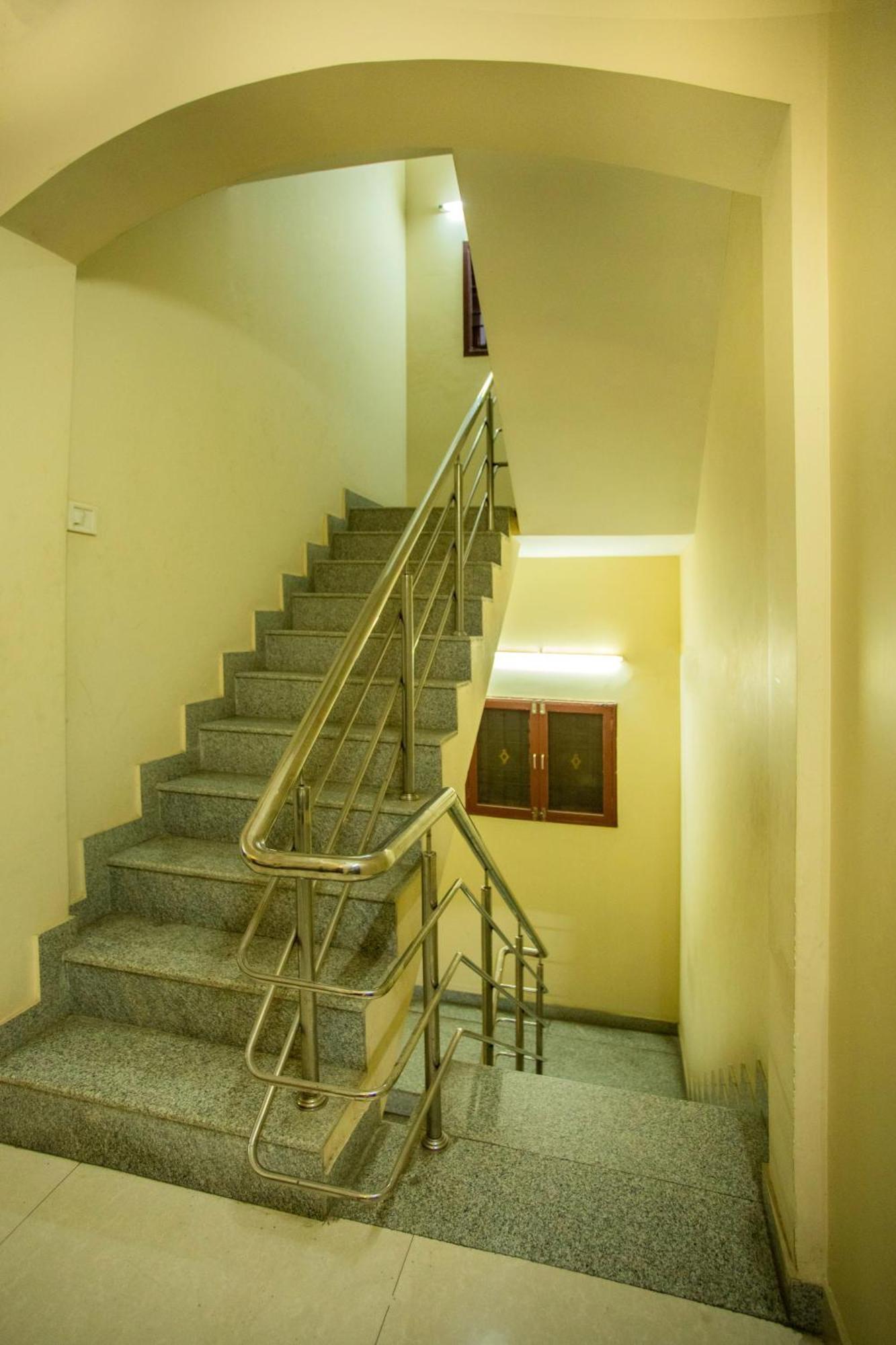 Its South East Residency Otel Chennai Dış mekan fotoğraf
